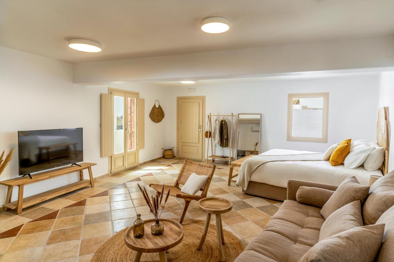 Vacay Suites Firostefani Exteriör bild